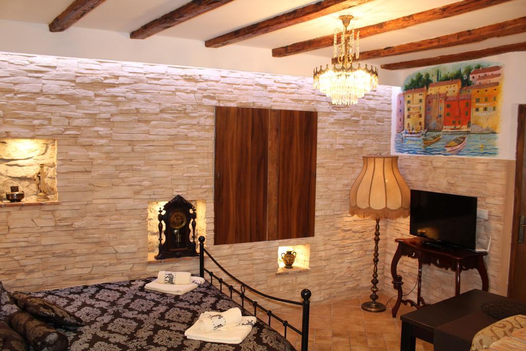 Rooms Da Angelica Old City 2 روفينج المظهر الخارجي الصورة